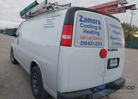 2013 Chevrolet Express 1500 Work Van из США, поврежденный, VIN 1GCSGAFX1D1174092